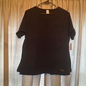 C Saucy Scrub top Navy the effortless Large- new with tags